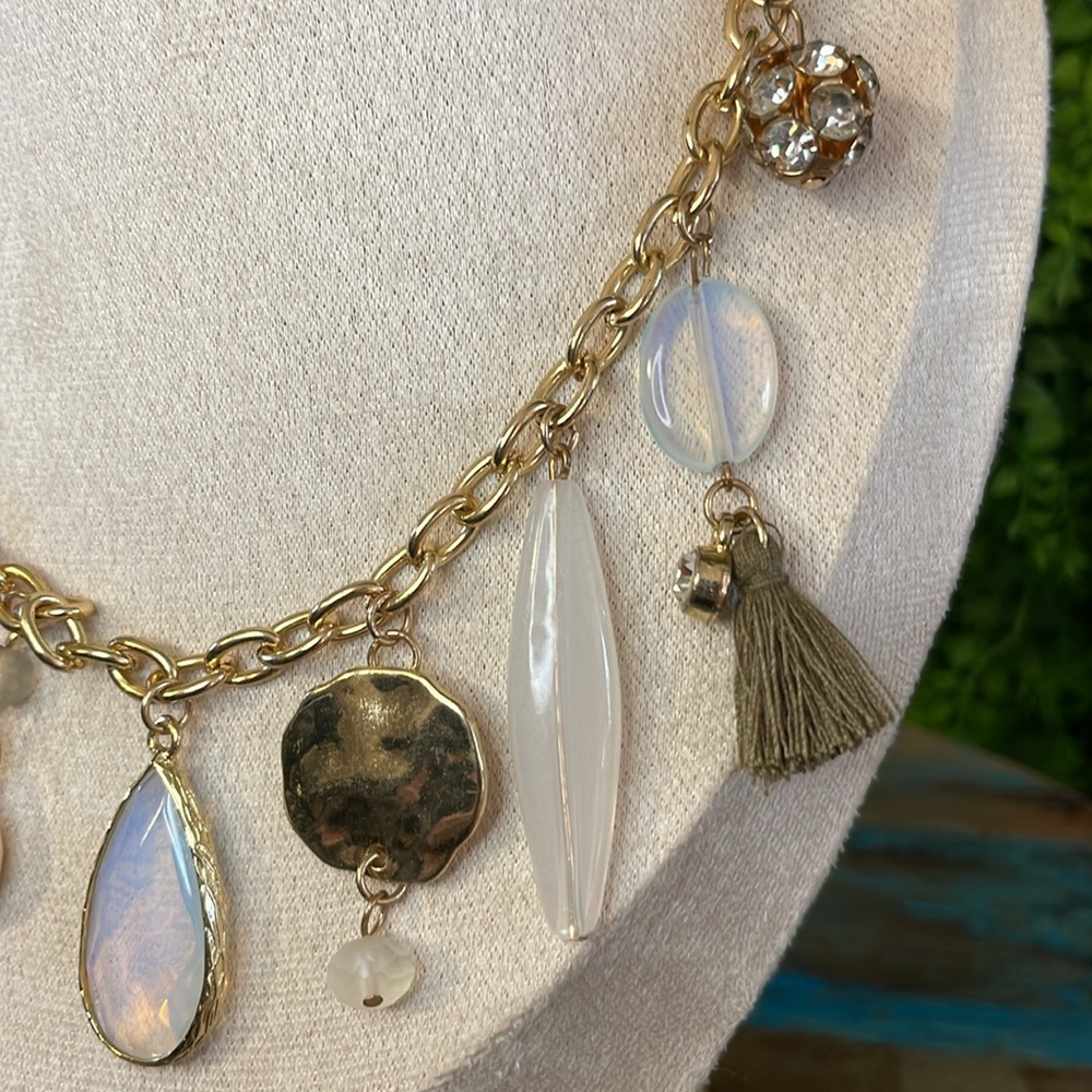 Jewelry bundle - Picture 9 of 9